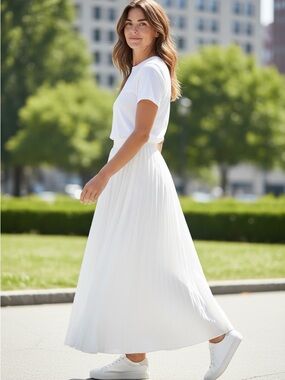 BCBG Maxaria Skirt